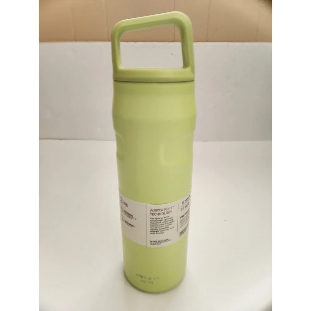 Stanley The Aerolight Iceflow Bottle 24oz Pastel Green With Cap And Carry + Lid - Picture 4 of 10